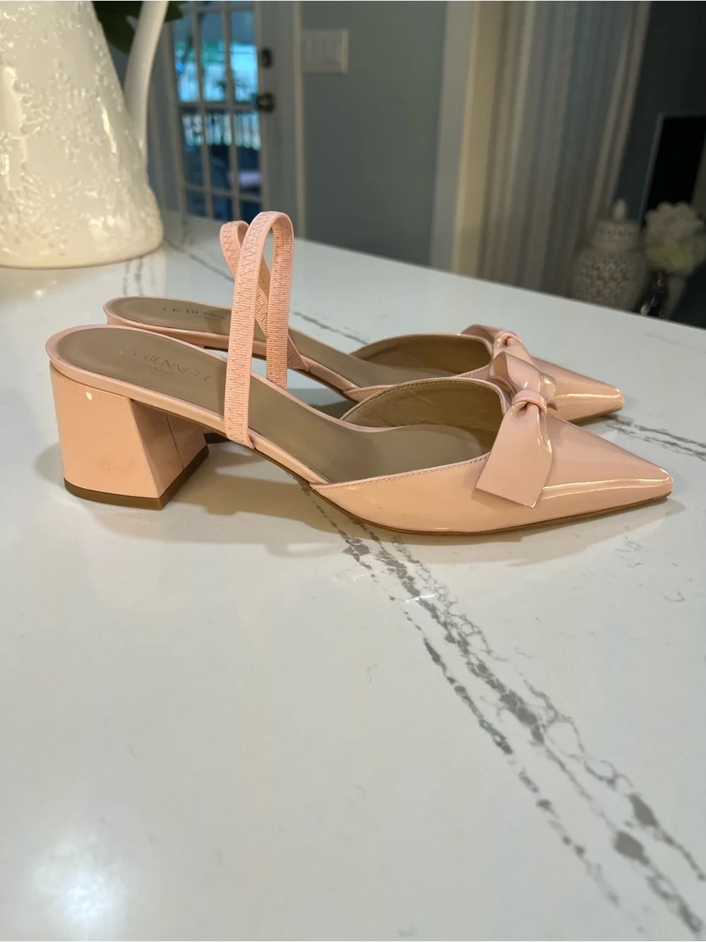 LK Bennett Patent Bow Pointed Slingback Heels in Blush Pink size 37 (6.5)
